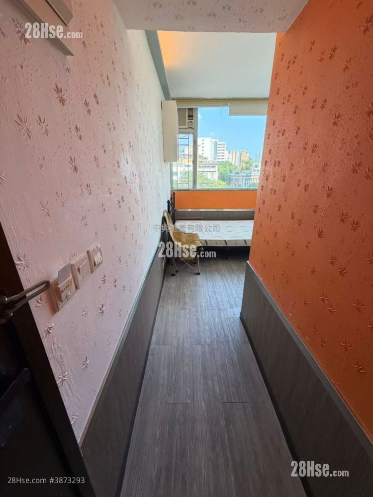 Alhambra Building Sell 1,100 ft²