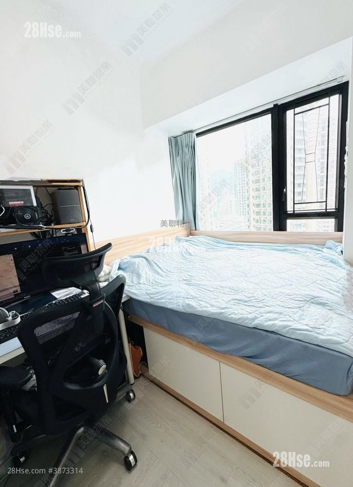 Chelsea Court Sell 1 Bedroom 471 ft²