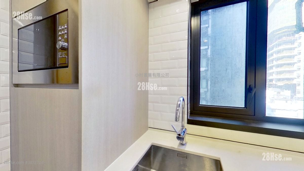 kitchen: Star Studios Rental 1 Bedroom , 1 Bathroom 228 ft²