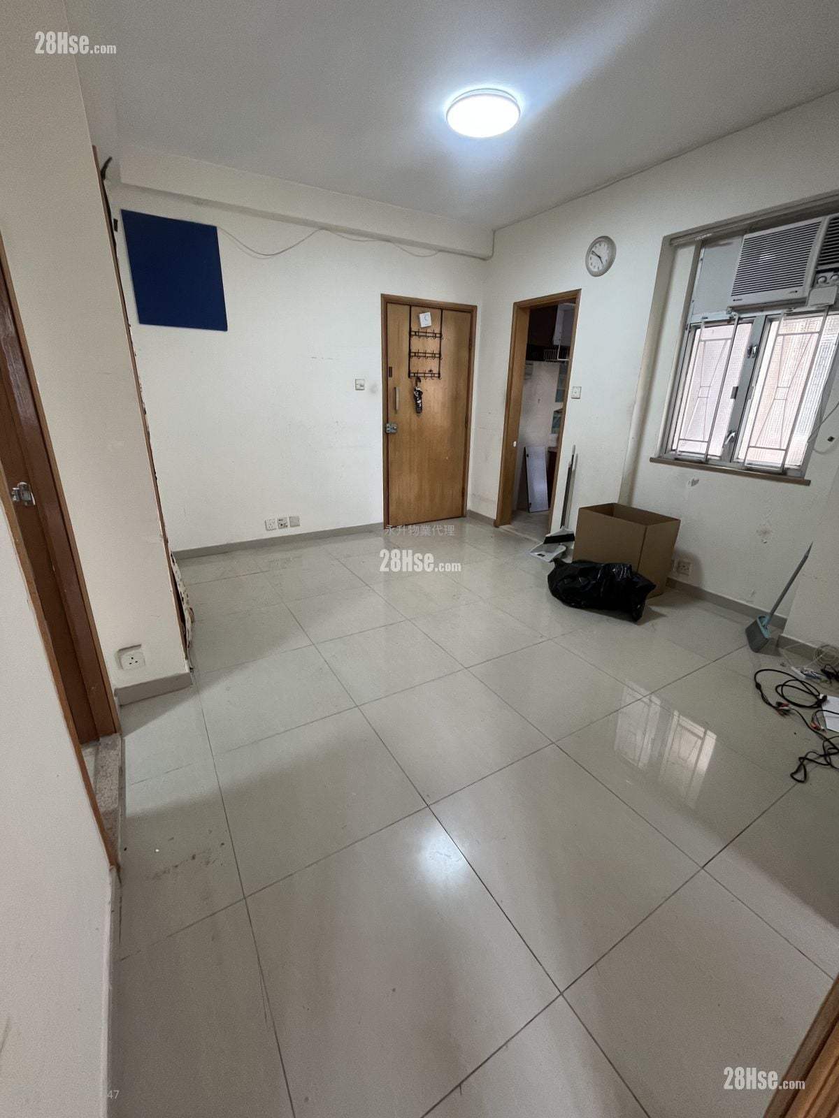 Fu Tao Building Rental 3 Bedrooms , 1 Bathroom 430 ft²