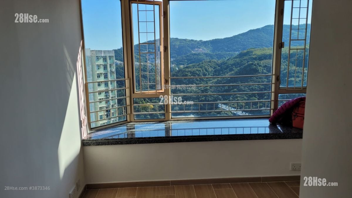 La Cite Noble Rental 2 Bedrooms , 1 Bathroom 436 ft²