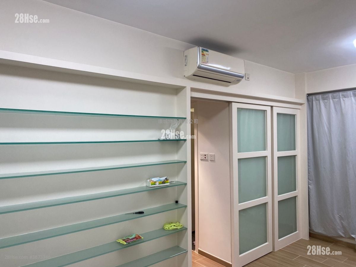 La Cite Noble Rental 2 Bedrooms , 1 Bathroom 436 ft²