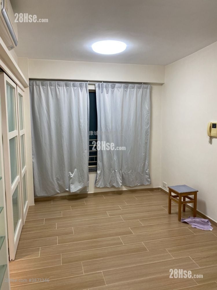 La Cite Noble Rental 2 Bedrooms , 1 Bathroom 436 ft²