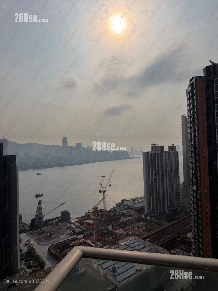 Ocean One Sell 2 Bedrooms 535 ft²