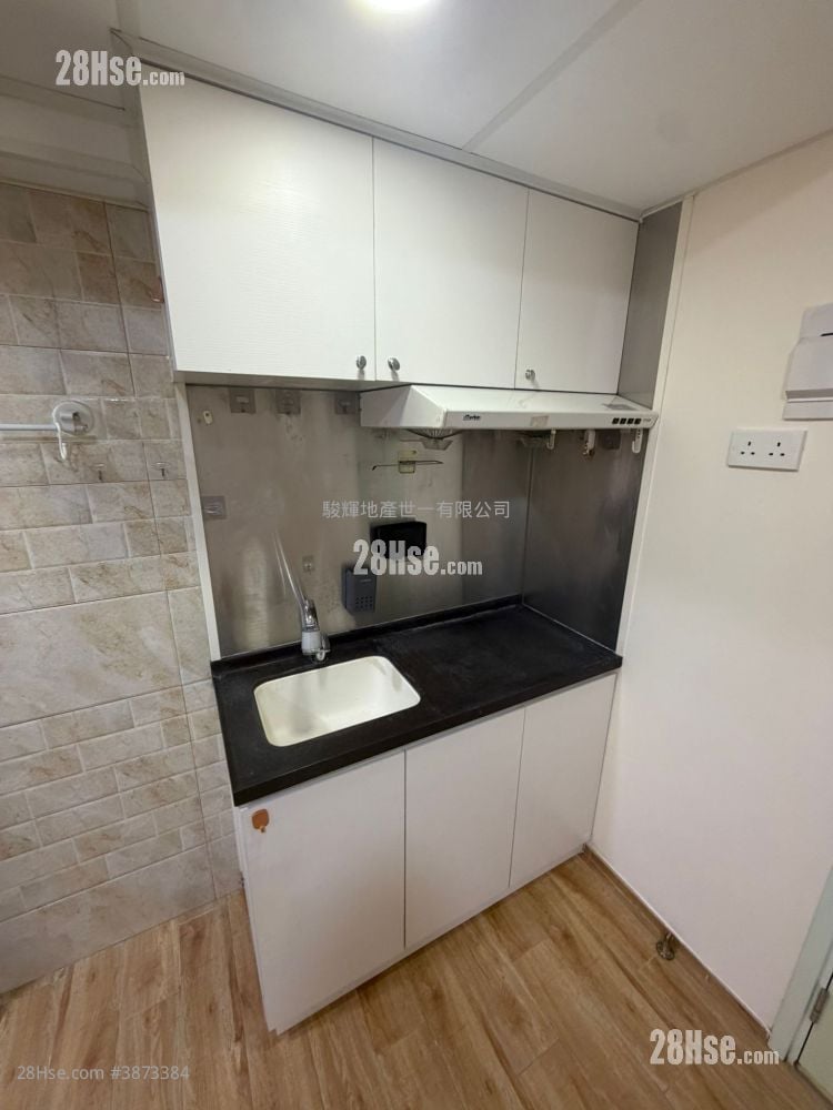 Ngai Hing Mansion Rental Studio , 1 Bathroom 120 ft²