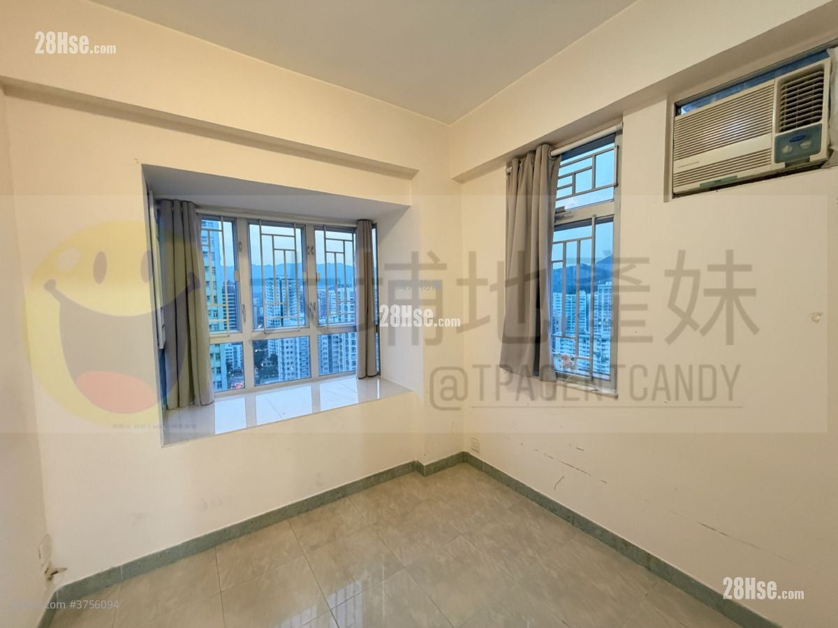 Tai Po Centre Sell 2 Bedrooms , 1 Bathroom 361 ft²