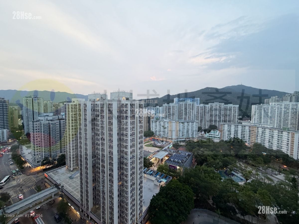 Tai Po Centre Sell 2 Bedrooms , 1 Bathroom 361 ft²