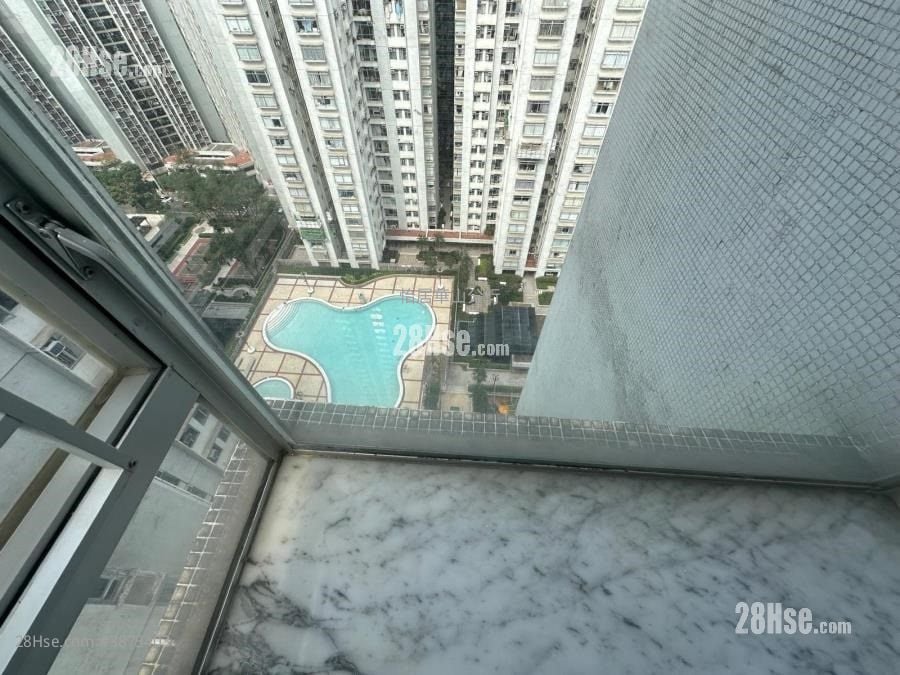 Taikoo Shing Sell 561 ft²