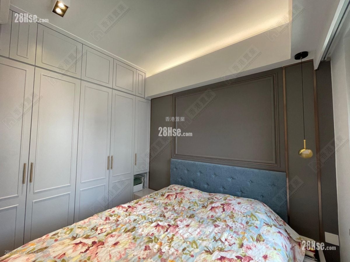 Lp6 Sell 2 Bedrooms 463 ft²