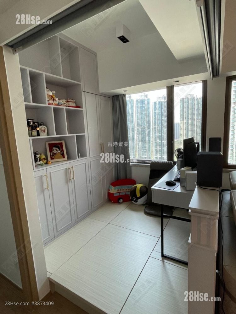 Lp6 Sell 2 Bedrooms 463 ft²