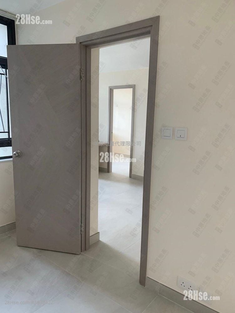 Tin Yau Court Sell 2 Bedrooms , 1 Bathroom 538 ft²