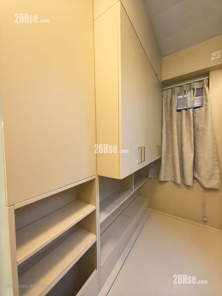 Chinese Mansion Rental 1 Bedroom , 1 Bathroom 190 ft²
