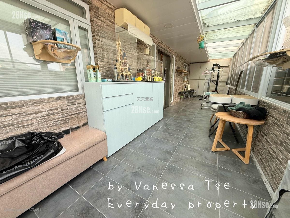 Village Rental 2 Bedrooms , 1 Bathroom 700 ft²