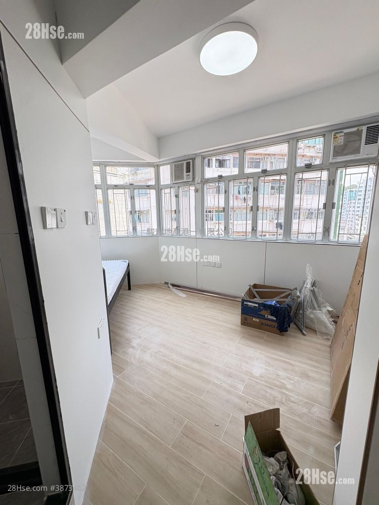Nam Fung Mansion Rental Studio , 1 Bathroom 150 ft²