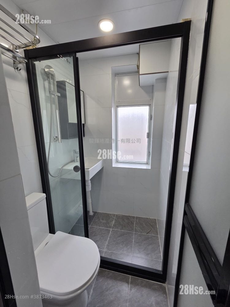 Nam Fung Mansion Rental Studio , 1 Bathroom 140 ft²