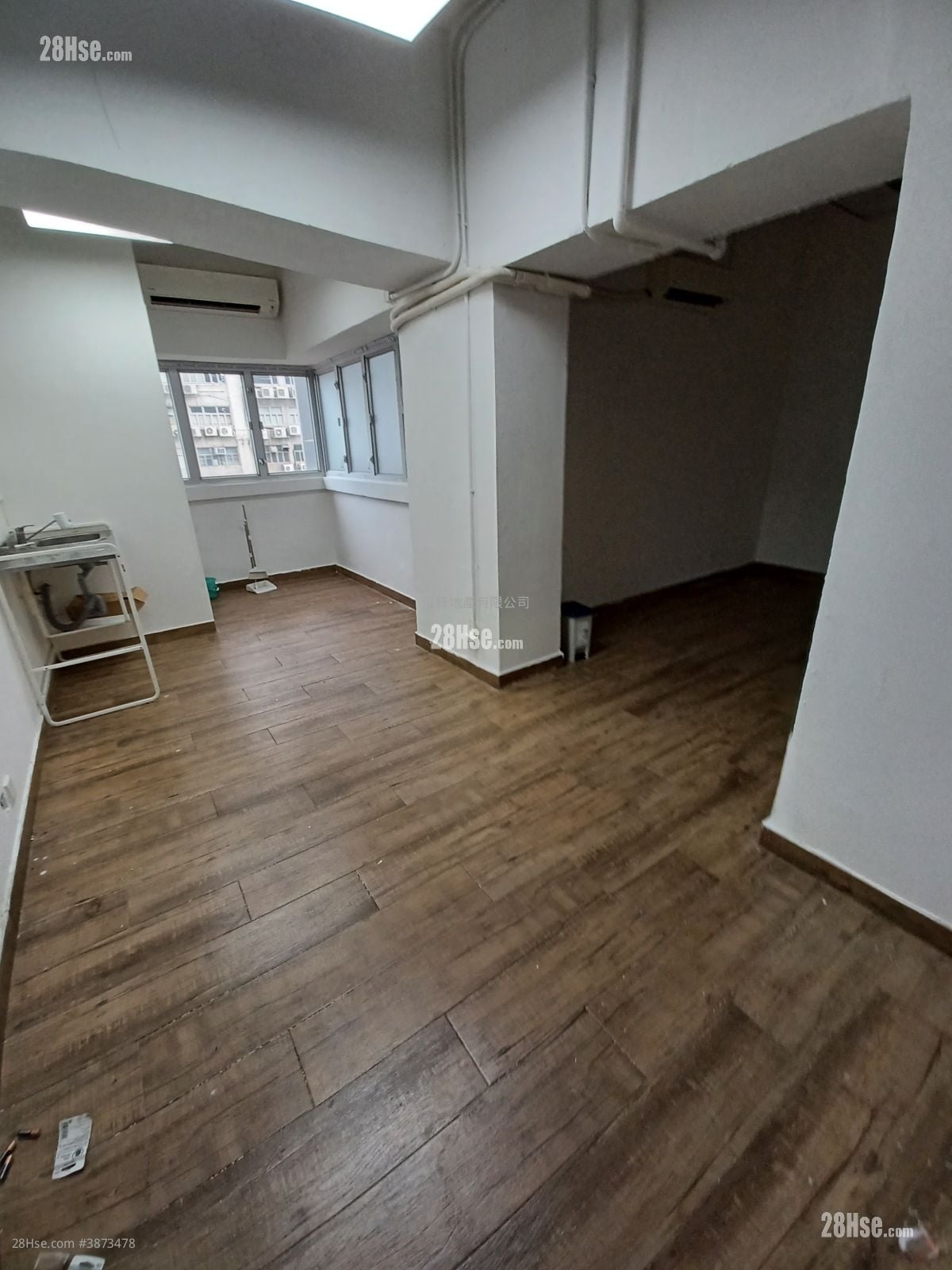 Pat Tat Industrial Building Rental