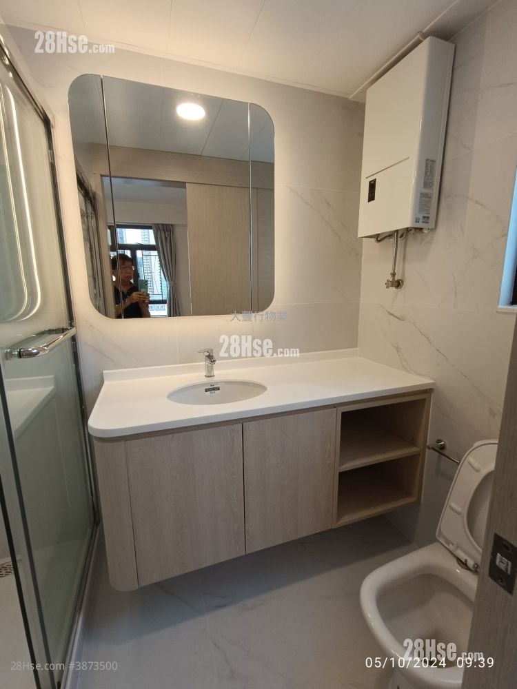 Perth Garden Sell 3 Bedrooms , 2 Bathrooms 994 ft²