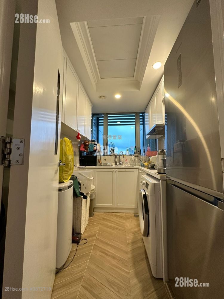 The Harbourside Sell 2 Bedrooms , 2 Bathrooms 804 ft²