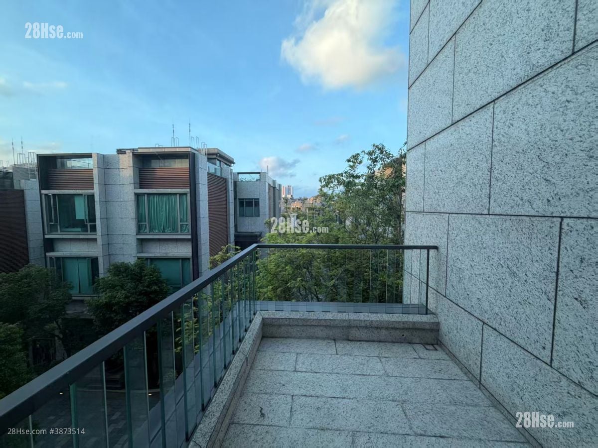 Phase I Of Park Villa Sell 5+ Bedrooms , 5+ Bathrooms 4,216 ft²