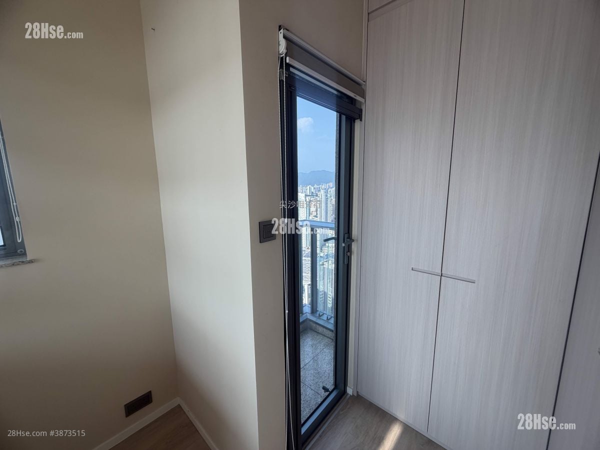 Park Summit Sell 3 Bedrooms , 2 Bathrooms 1,021 ft²