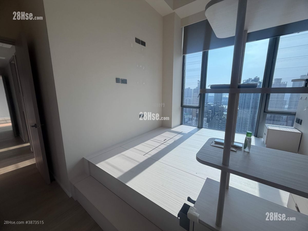 Park Summit Sell 3 Bedrooms , 2 Bathrooms 1,021 ft²