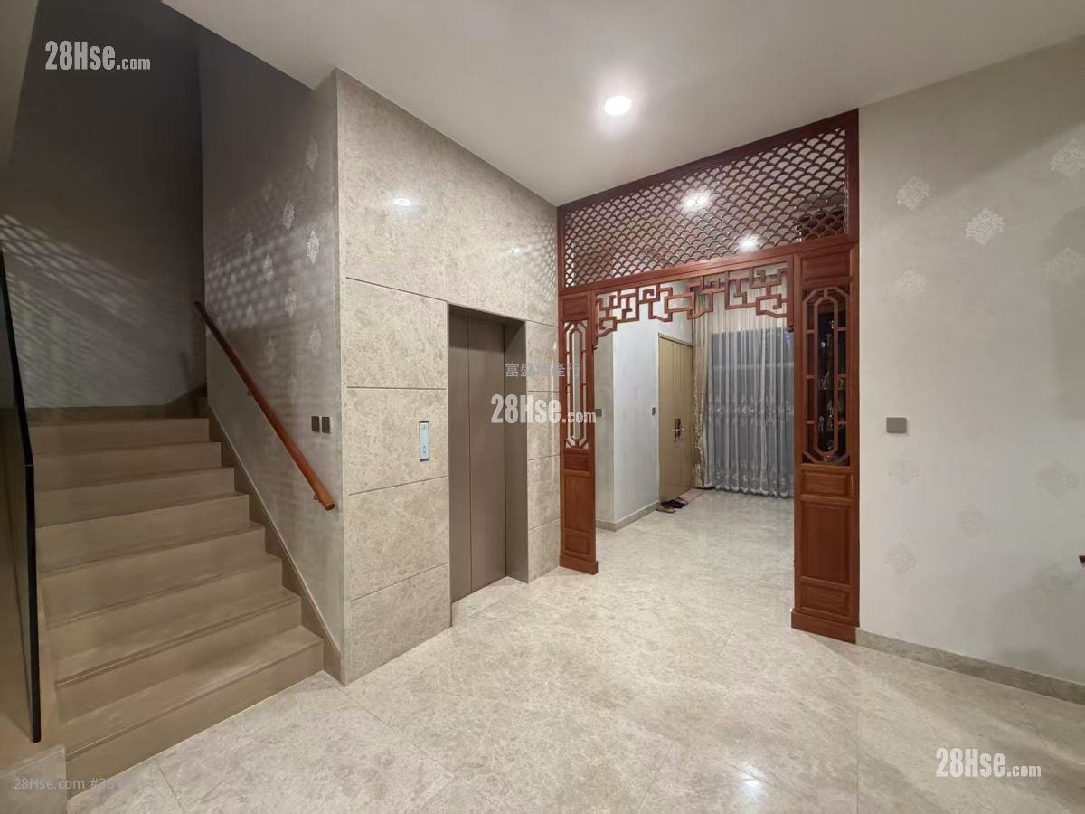 Phase I Of Park Villa Sell 5+ Bedrooms , 5+ Bathrooms 4,216 ft²