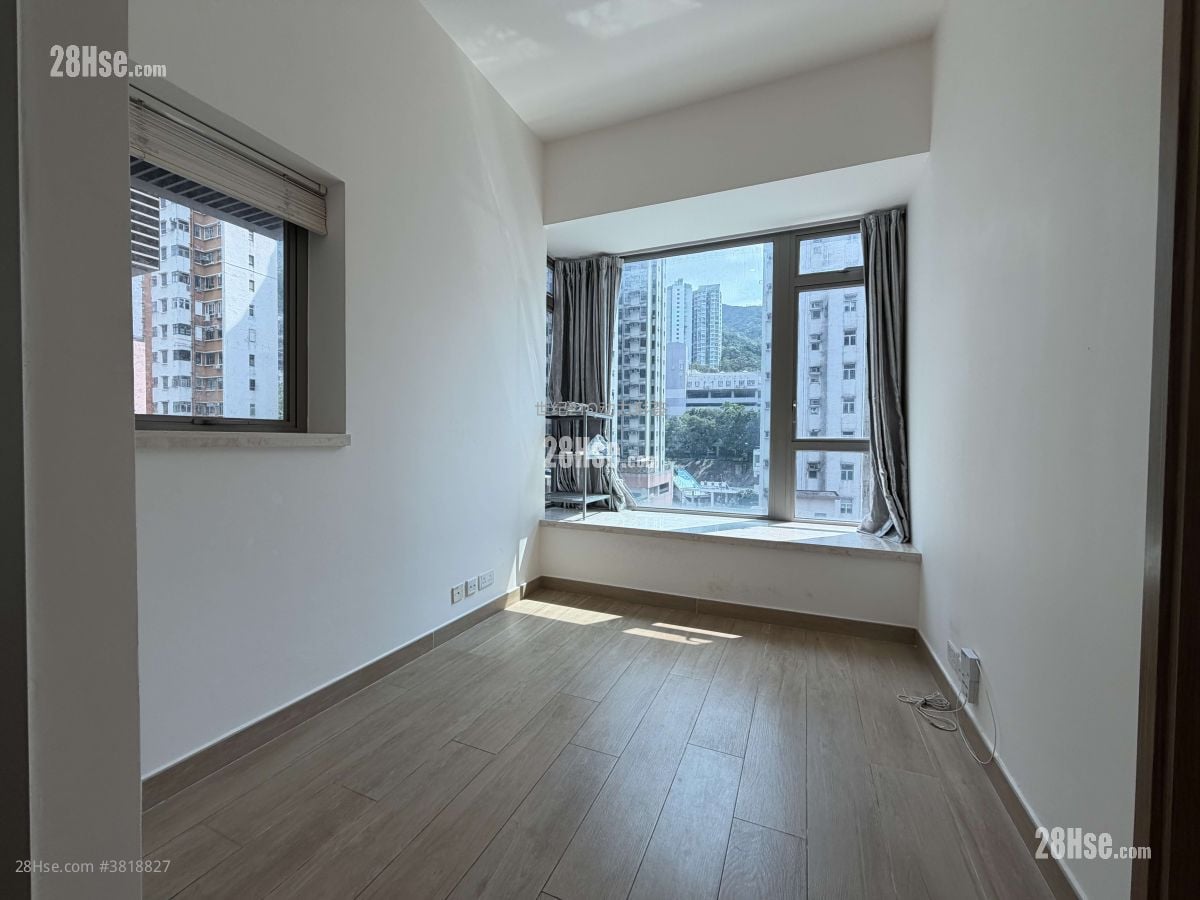 Iuniq Residence Sell 1 Bedroom , 1 Bathroom 298 ft²