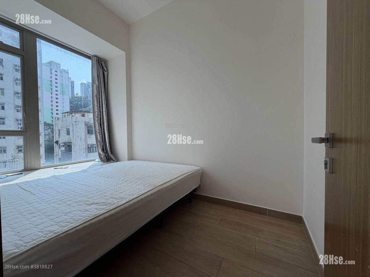 Iuniq Residence Sell 1 Bedroom , 1 Bathroom 298 ft²