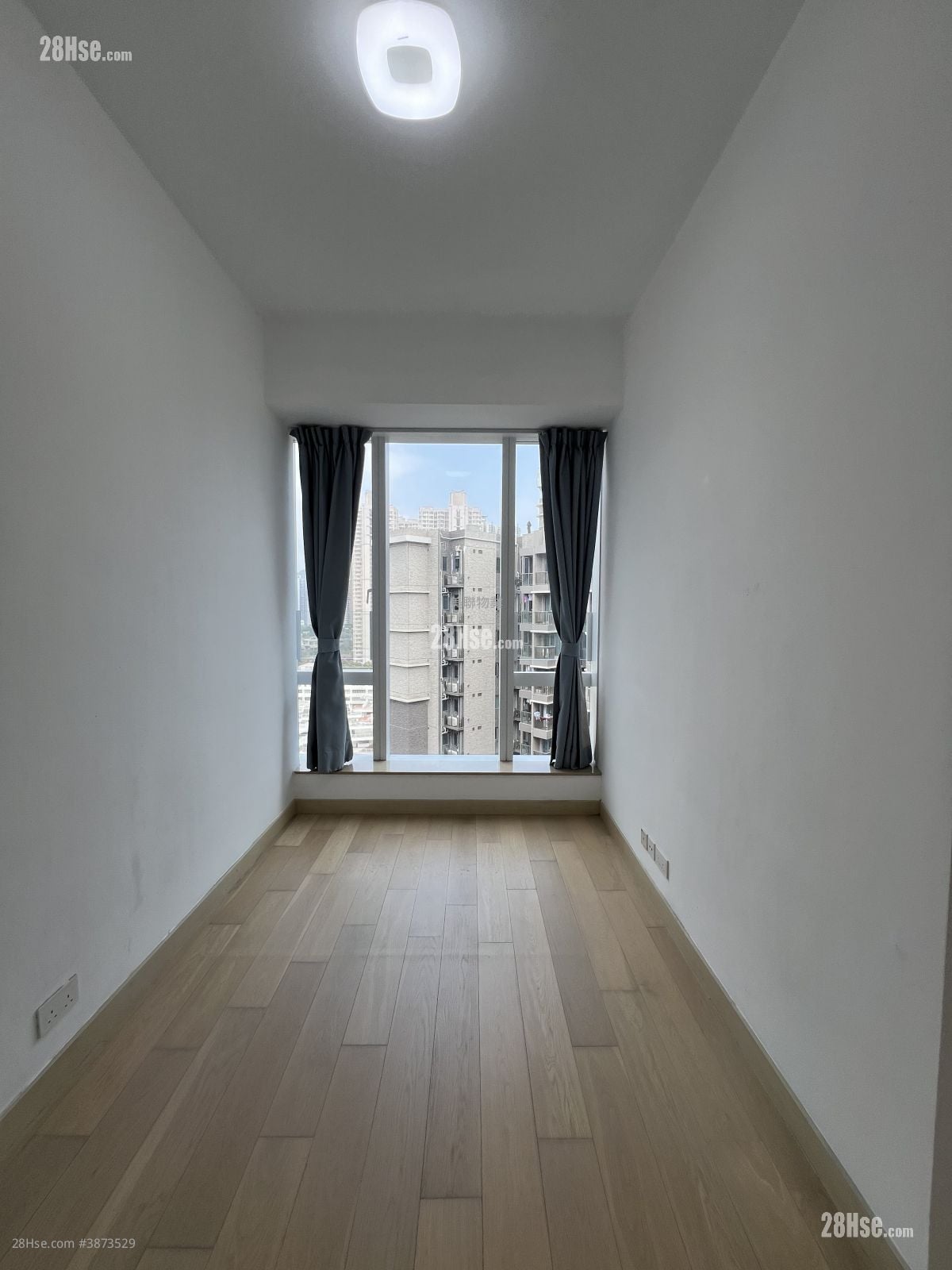 master room: Monterey Sell 2 Bedrooms , 1 Bathroom 522 ft²