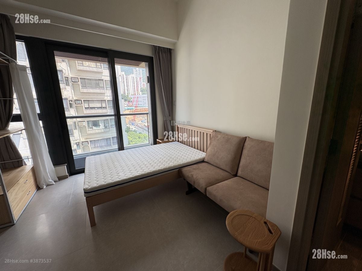 Kennedy 38 Rental Studio 229 ft²