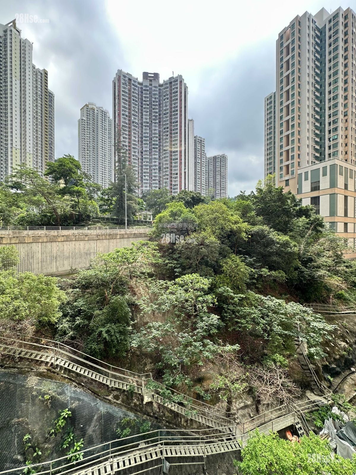 牛头角道33号 租盘 1 房 , 1 浴室 195 平方尺