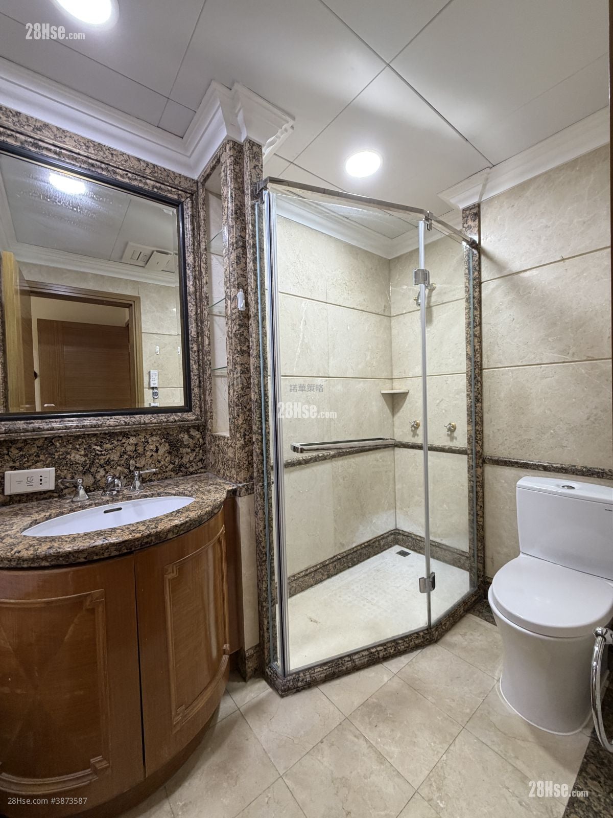 Tavistock Rental 3 Bedrooms , 2 Bathrooms 1,282 ft²