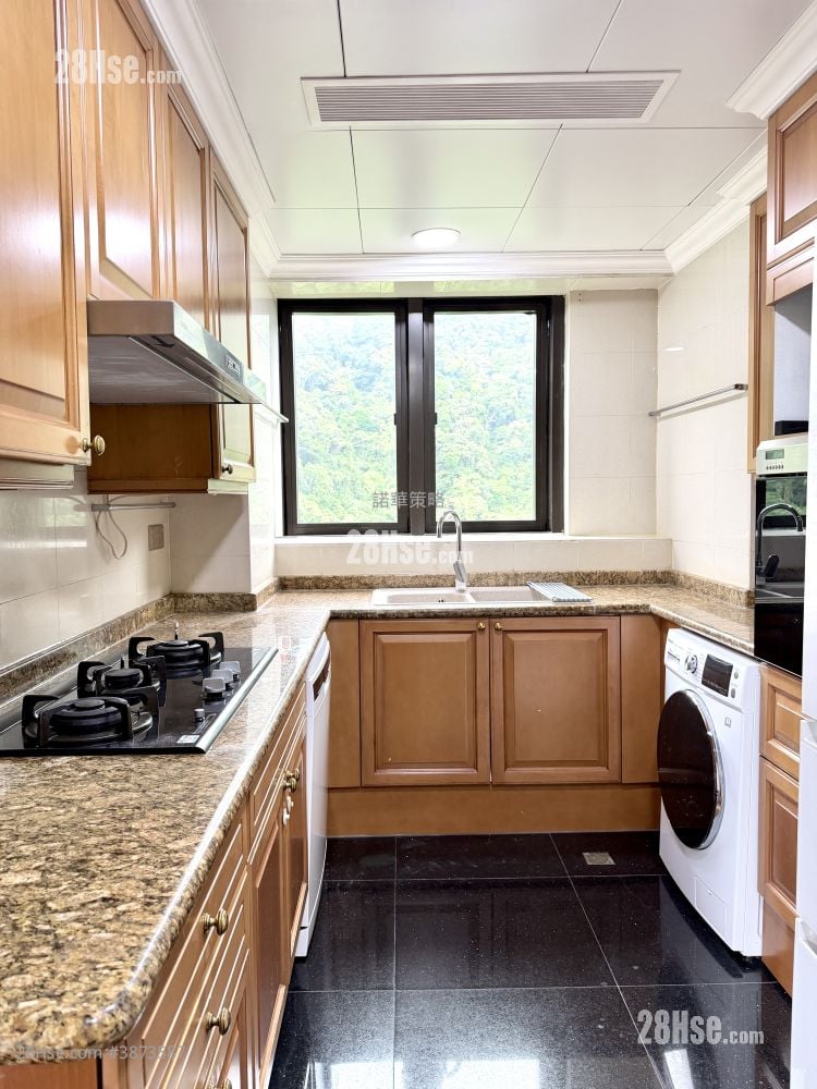 Tavistock Rental 3 Bedrooms , 2 Bathrooms 1,282 ft²