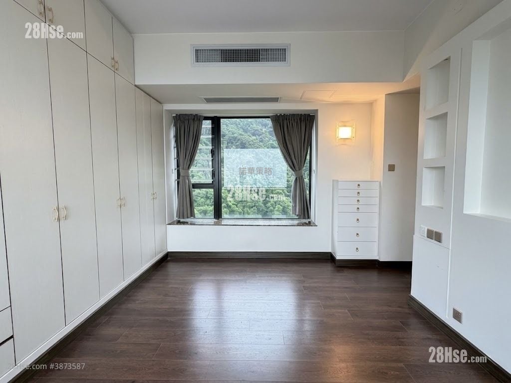 Tavistock Rental 3 Bedrooms , 2 Bathrooms 1,282 ft²