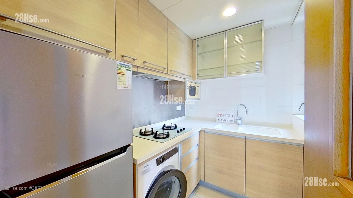 kitchen: The Zenith Rental 2 Bedrooms , 1 Bathroom 492 ft²