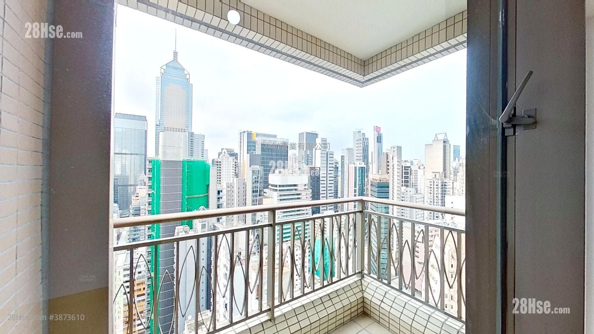 balcony: The Zenith Rental 2 Bedrooms , 1 Bathroom 492 ft²