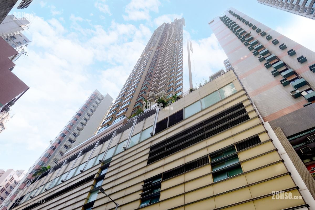 building outlook: The Zenith Rental 2 Bedrooms , 1 Bathroom 492 ft²