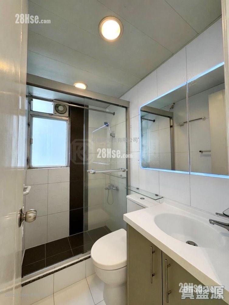 City One Shatin Rental 3 Bedrooms , 1 Bathroom 451 ft²