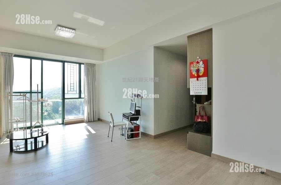 Mont Vert Rental 4 Bedrooms , 2 Bathrooms 949 ft²