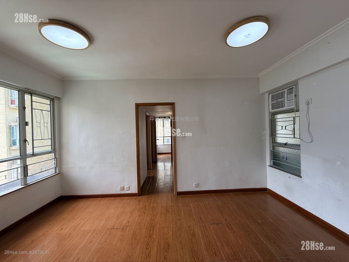 Tsing Yi Garden Rental 547 ft²
