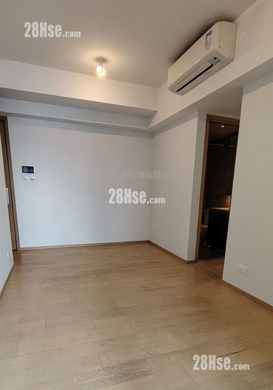 Lp6 Rental 3 Bedrooms , 2 Bathrooms 644 ft²
