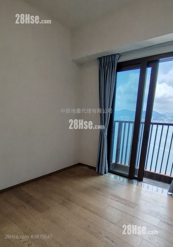 Lp6 Rental 3 Bedrooms , 2 Bathrooms 644 ft²