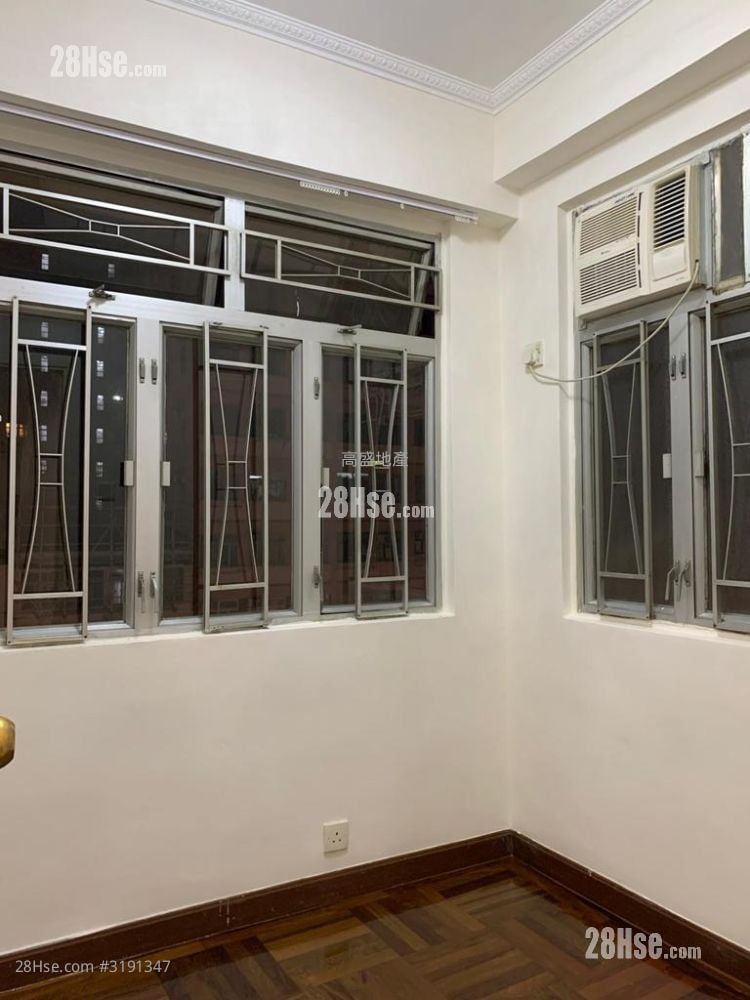 Tung Shing Court Rental 2 Bedrooms , 1 Bathroom 268 ft²