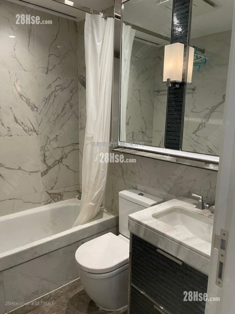 Monterey Sell Studio , 1 Bathroom 280 ft²