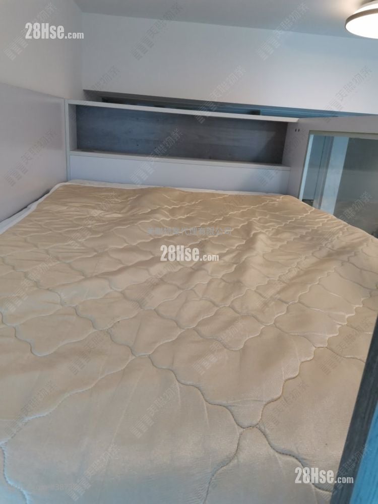 Monterey Sell Studio , 1 Bathroom 280 ft²