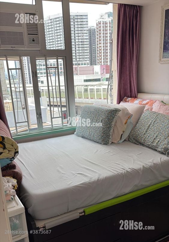 Honour House Sell 2 Bedrooms , 1 Bathroom 386 ft²