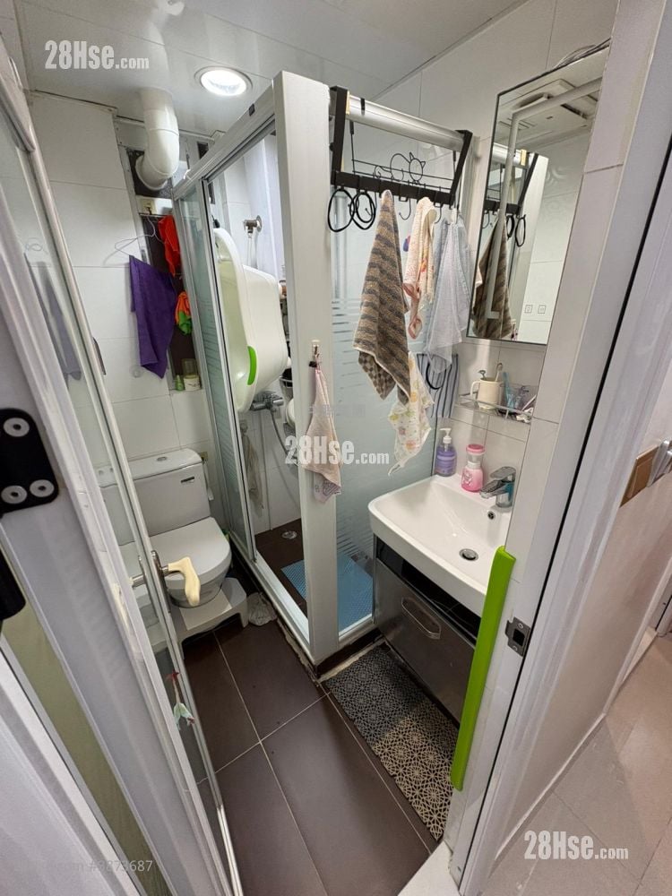 Honour House Sell 2 Bedrooms , 1 Bathroom 386 ft²