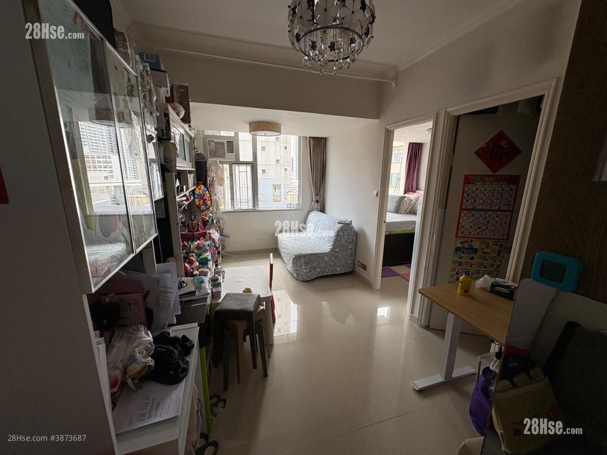 Honour House Sell 2 Bedrooms , 1 Bathroom 386 ft²