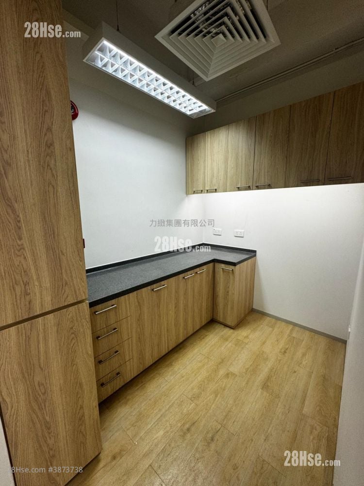 Kwun Tong Commercial Building Rental 3 Bedrooms