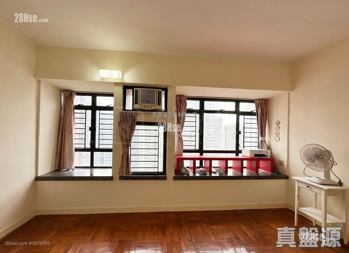 Sunshine City Sell 1 Bedroom 363 ft²